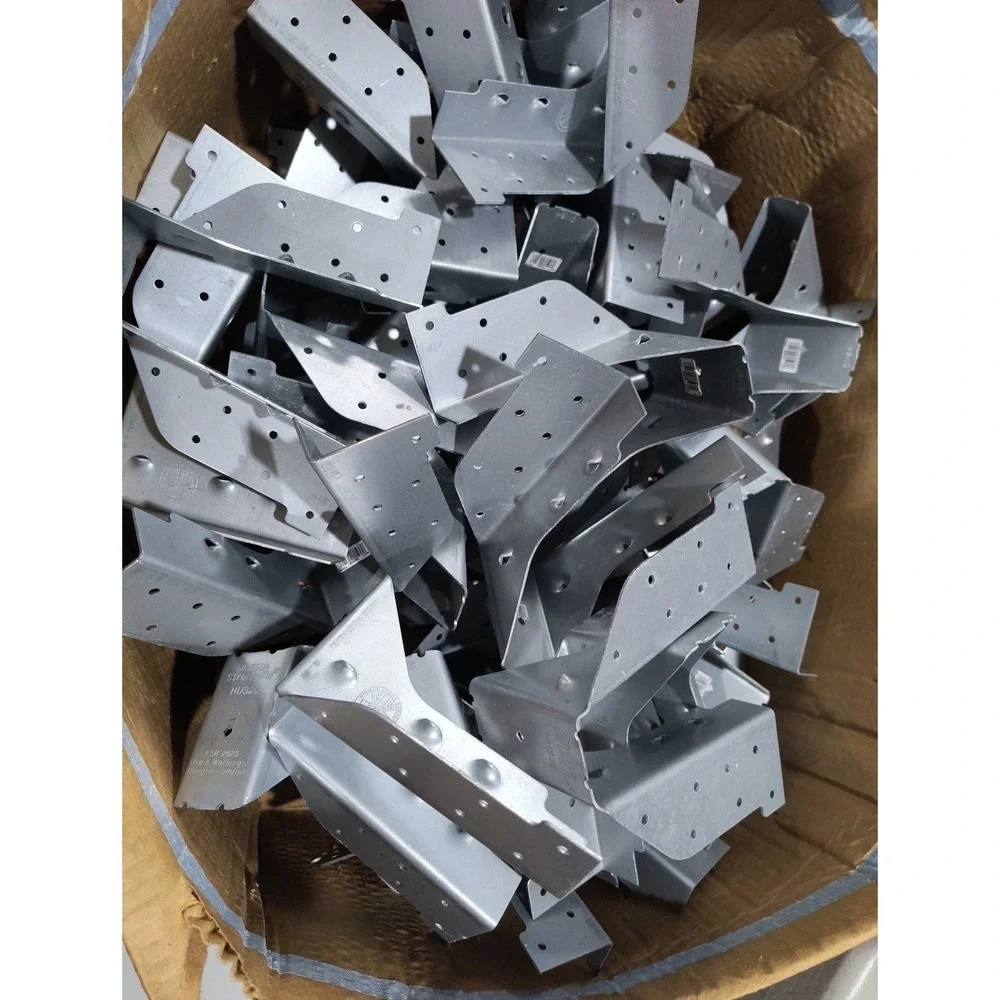 Simpson Strong Tie HUS26 16-Gauge 2 in. by 6 in. Face Mount Joist Lot Bundle 49